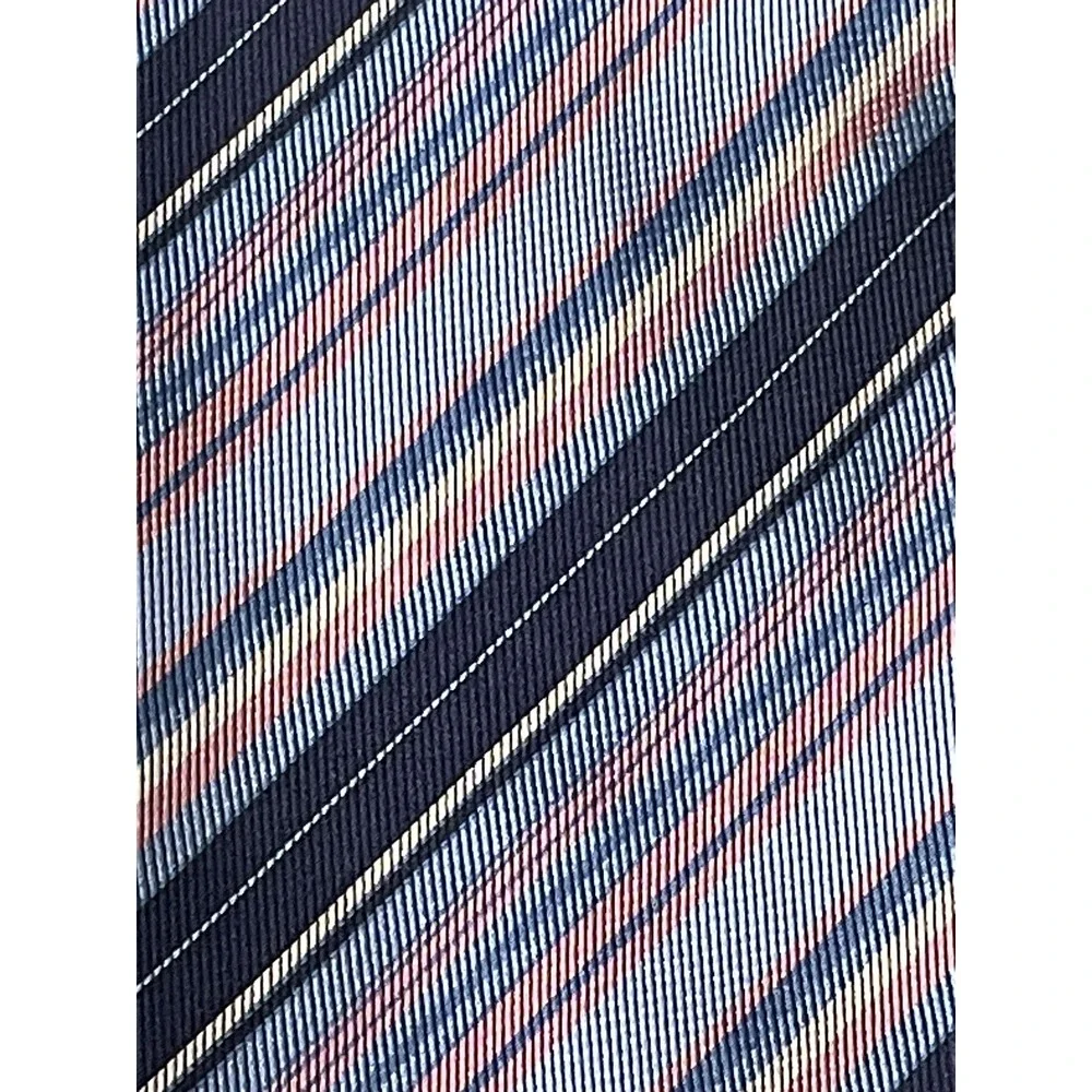 Geoffrey Beene New York 100% Silk Tie Navy Pink Striped Classic Preppy Fast Ship